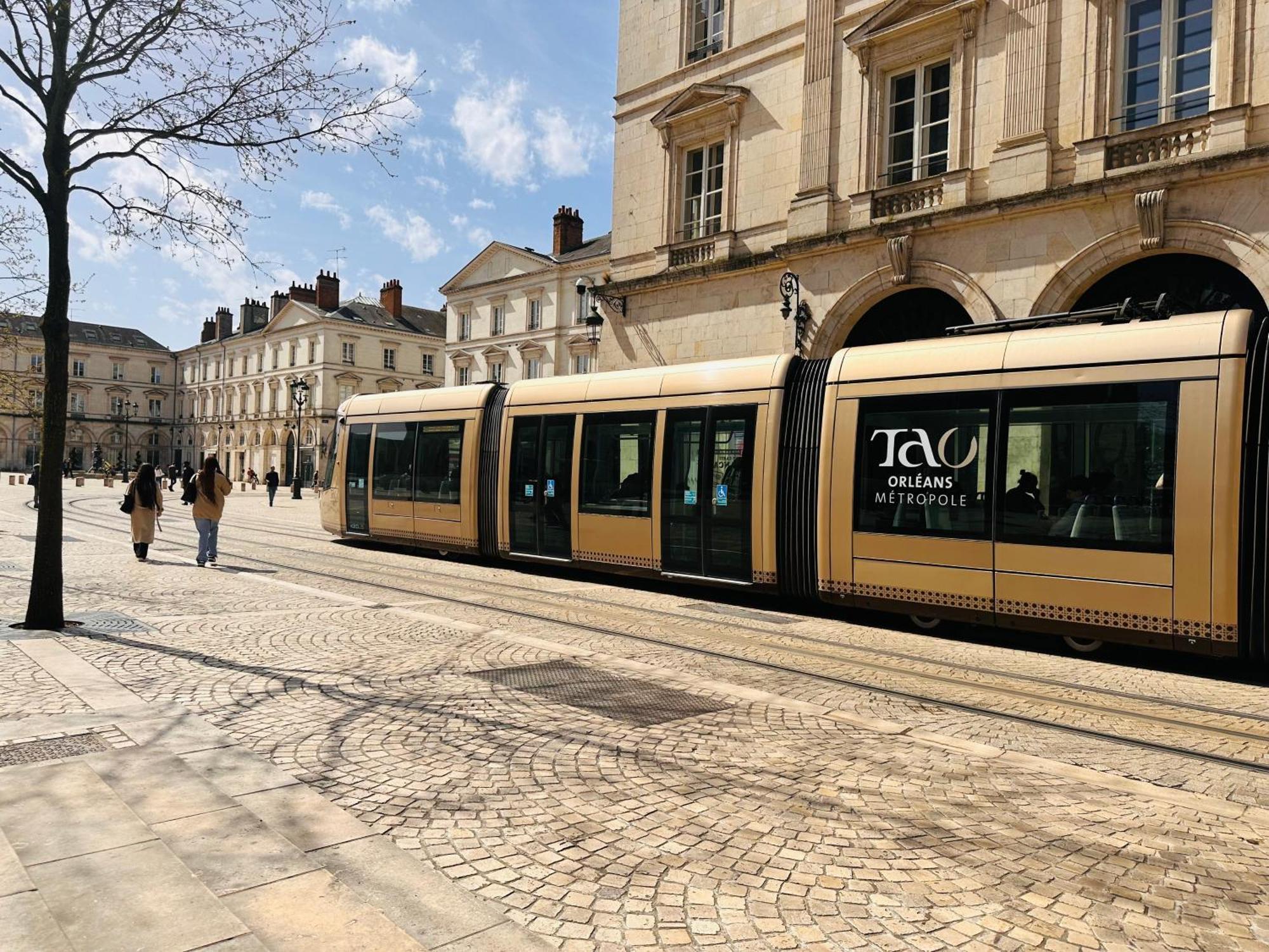 Orleans - Maison De Ville Haut De Gamme Au Calme - 4 Chambres Avec Garage - Proche De Toutes Les Commodites - La Maison D'A Cote 外观 照片